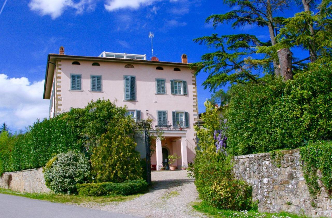 Villa La Grotta San Giustino Valdarno Bagian luar foto