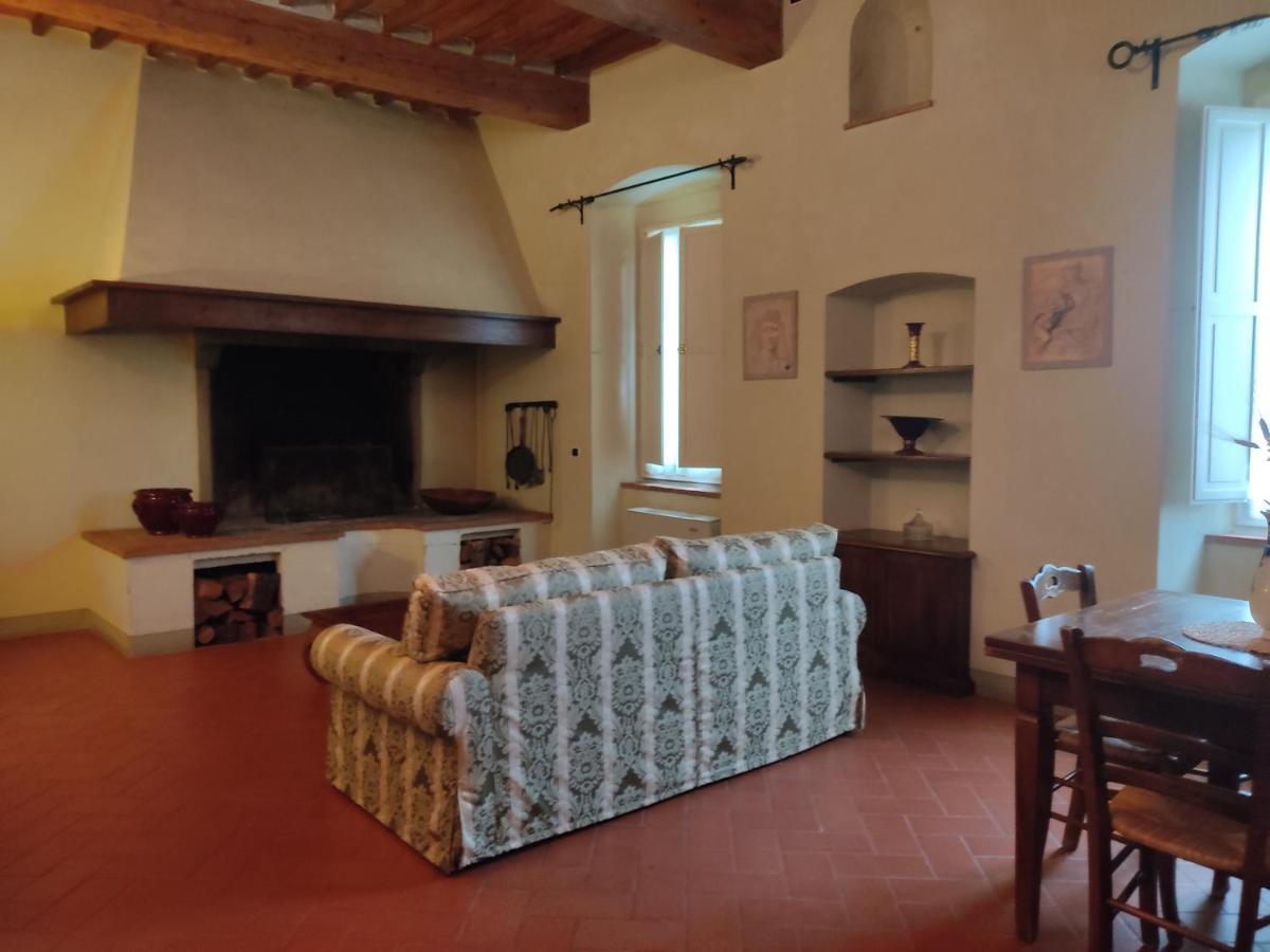Villa La Grotta San Giustino Valdarno Bagian luar foto