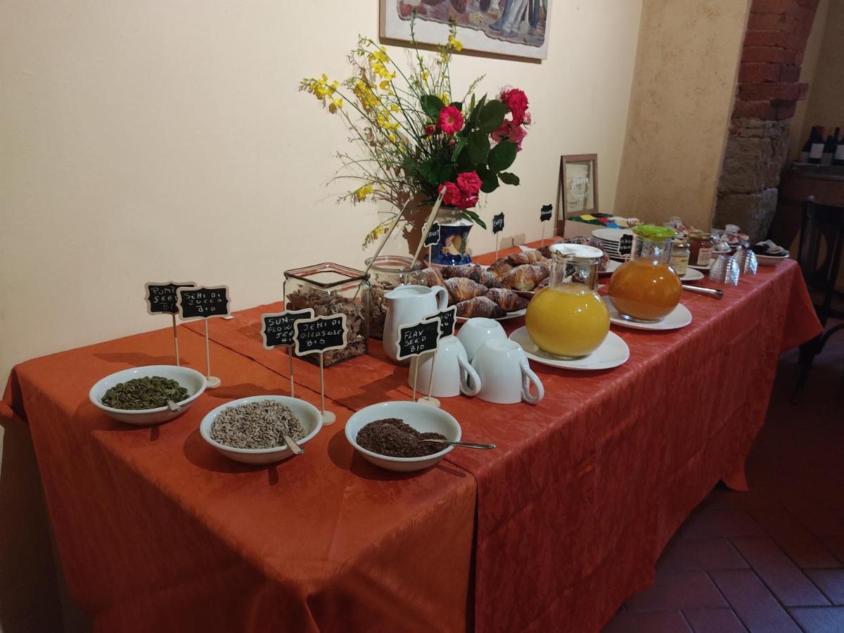 Villa La Grotta San Giustino Valdarno Bagian luar foto