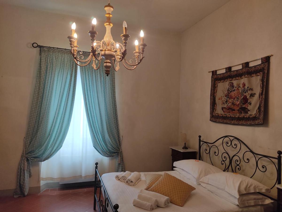 Villa La Grotta San Giustino Valdarno Bagian luar foto