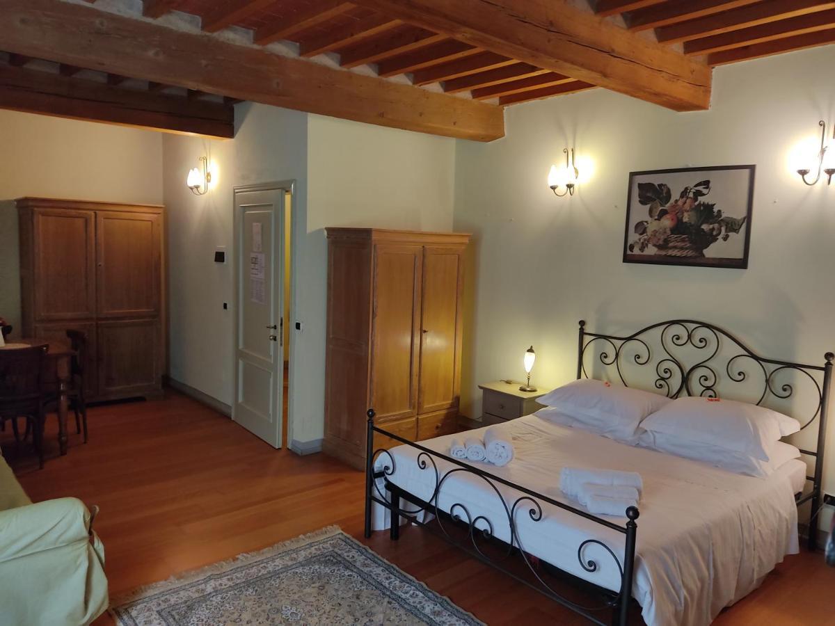 Villa La Grotta San Giustino Valdarno Bagian luar foto